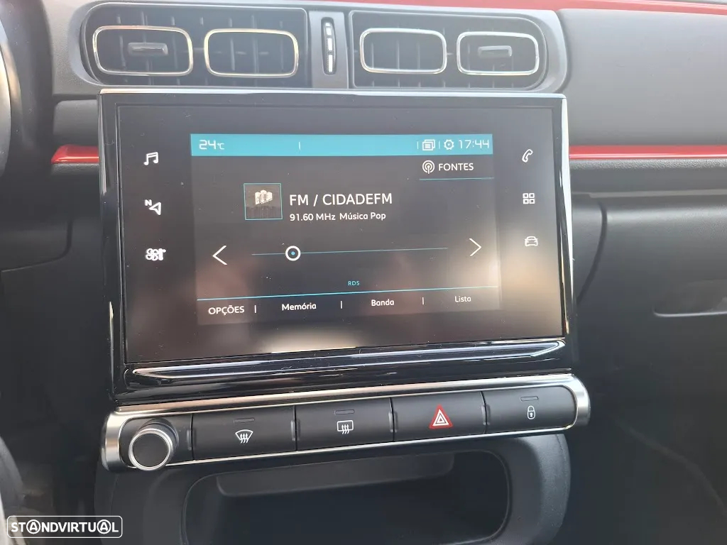 Citroën C3 1.2 PureTech Shine EAT6 - 11