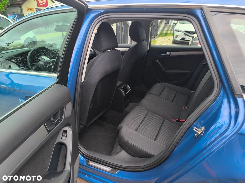 Audi A4 Avant 2.0 TDI DPF Ambition - 11