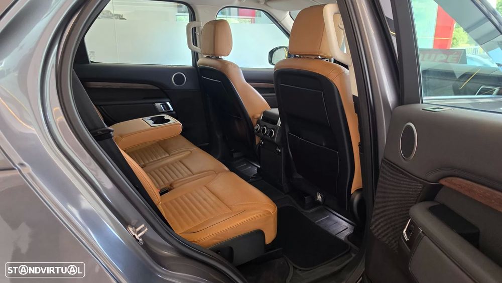 Land Rover Discovery 3.0 TD6 HSE Auto - 59