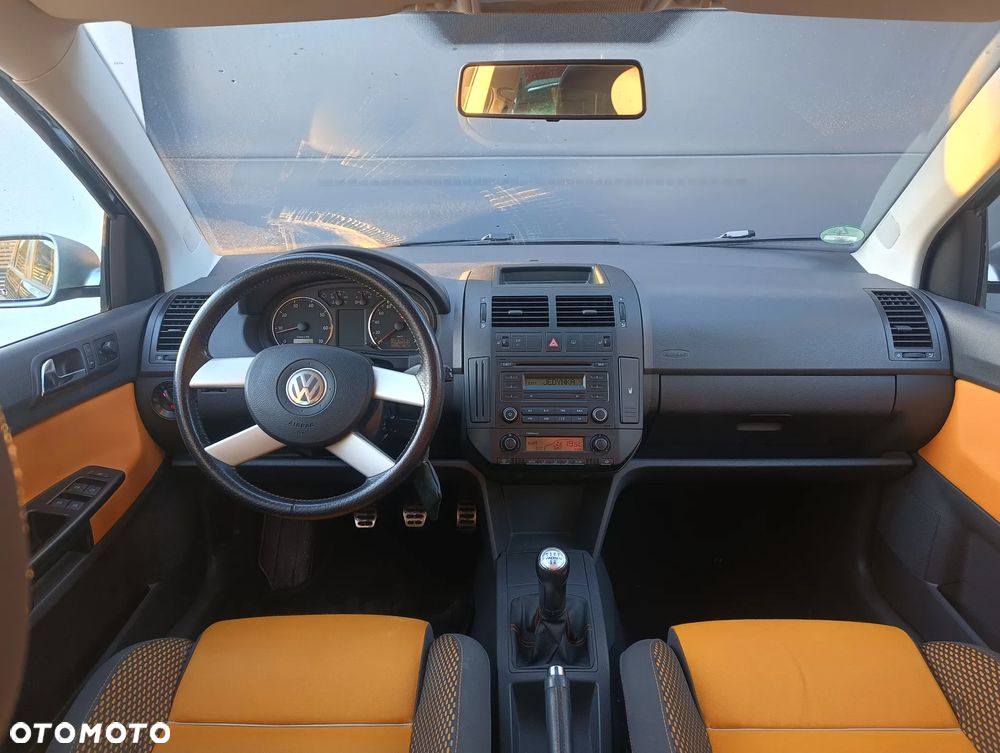 Volkswagen Polo Cross - 16