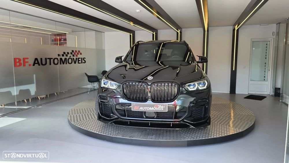 BMW X5 30 d xDrive Pack M 50 anos - 11