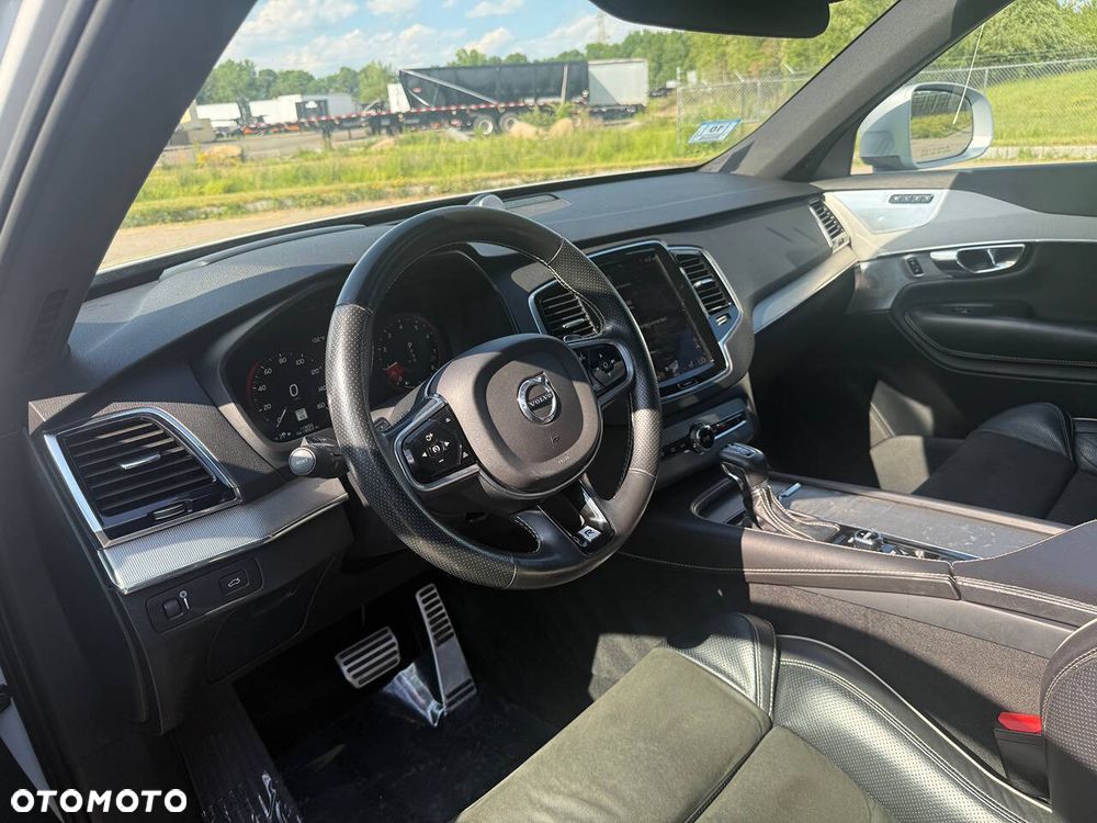 Volvo XC 90 - 13