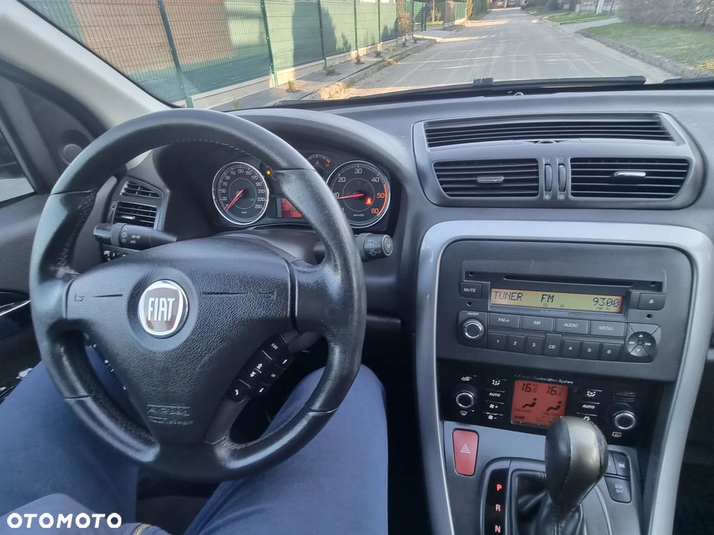 Fiat Croma 1.9 JTD Dynamic - 19