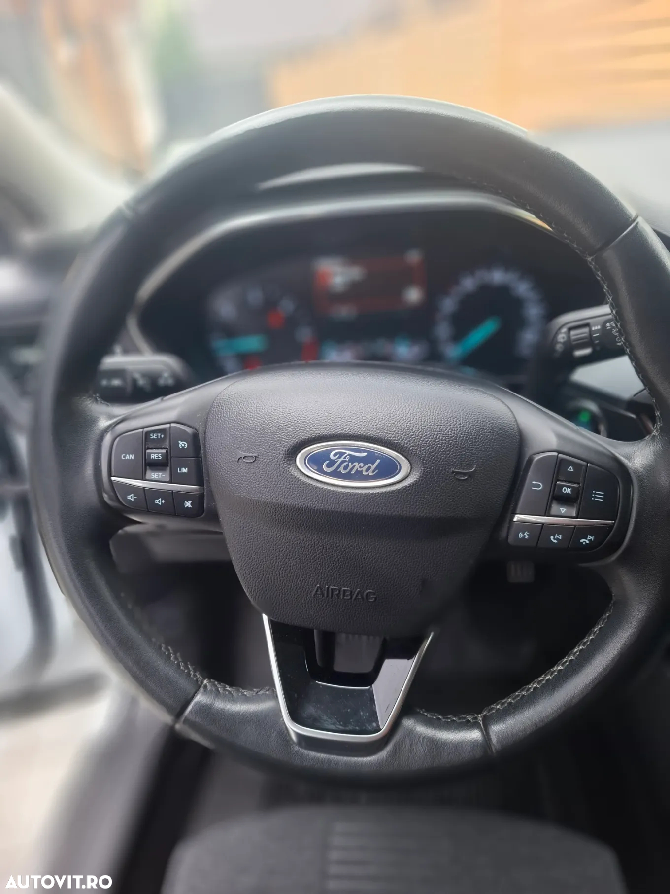 Ford Focus 2.0 EcoBlue Active - 6