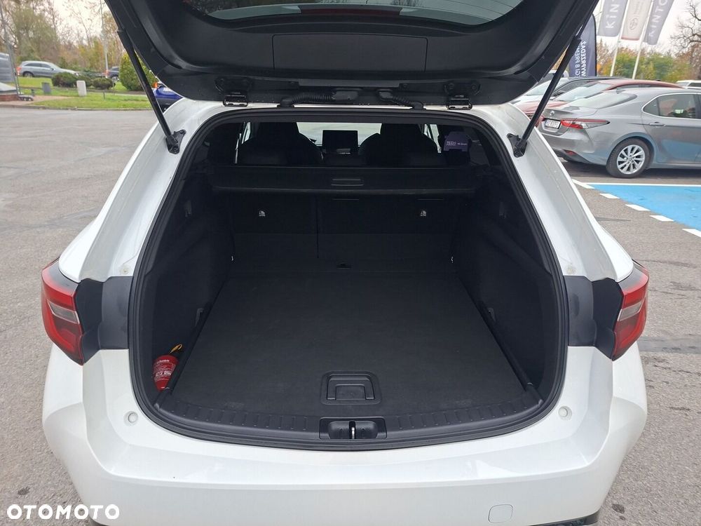 Toyota Corolla 1.8 Hybrid Comfort - 13