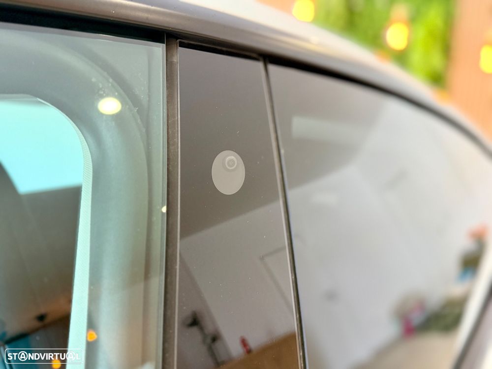 Tesla Model Y Standard - 28