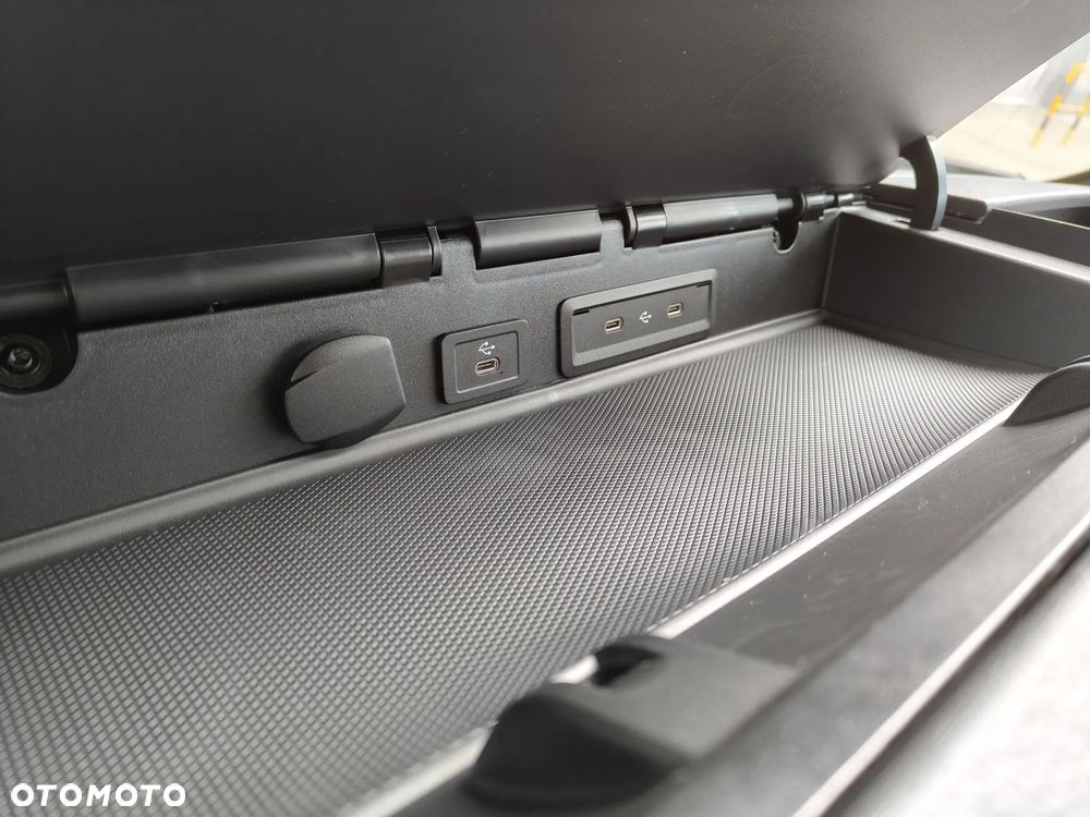 Mercedes-Benz Sprinter - 15