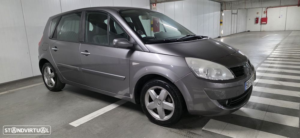 Renault Scénic 1.5 dCi Privilège Luxe - 6