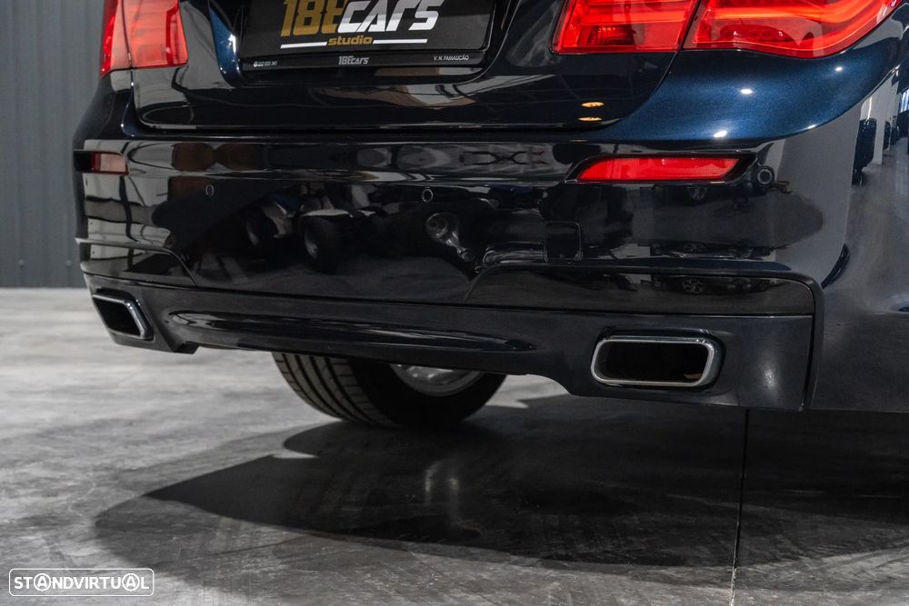 BMW 740 d Pack M - 50