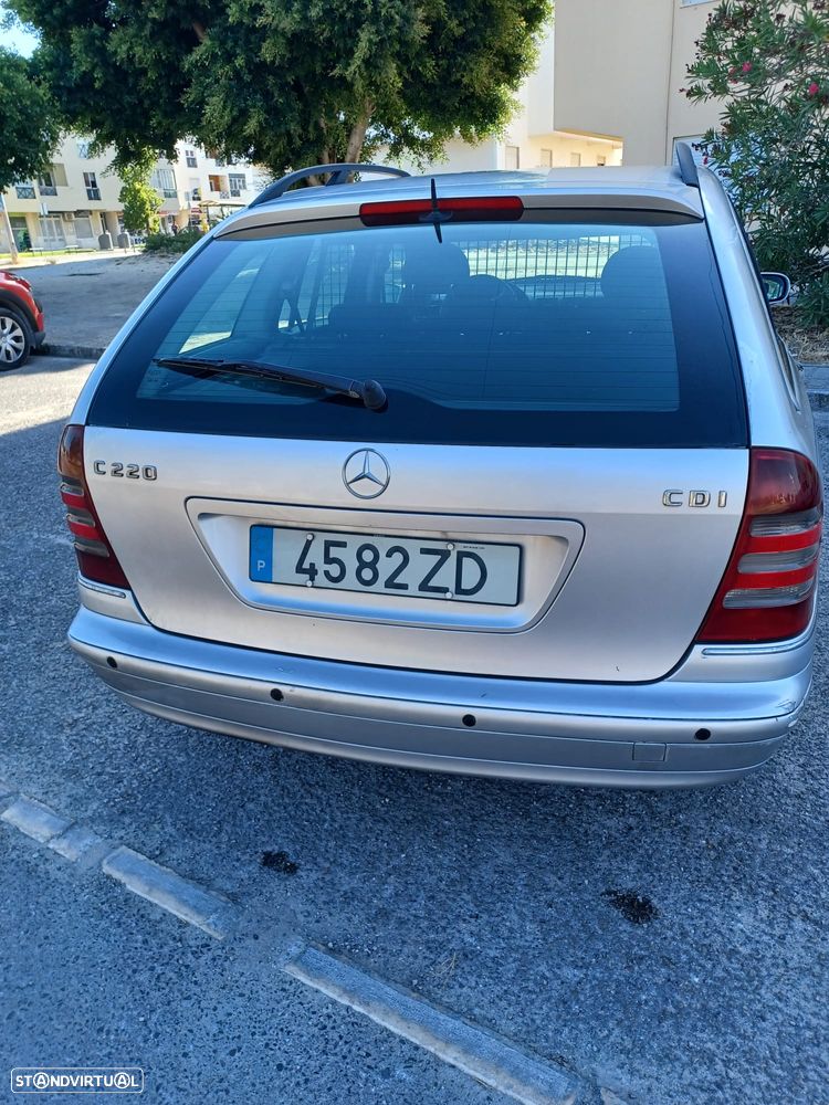 Mercedes-Benz C 220 T CDI Classic - 3