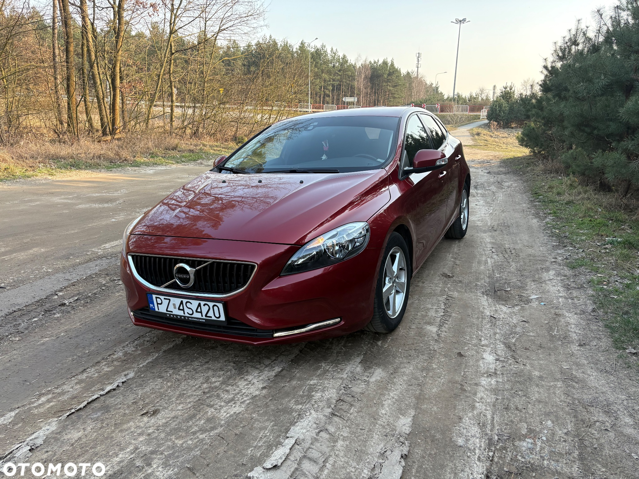 Volvo V40 T2 Drive-E Kinetic - 2