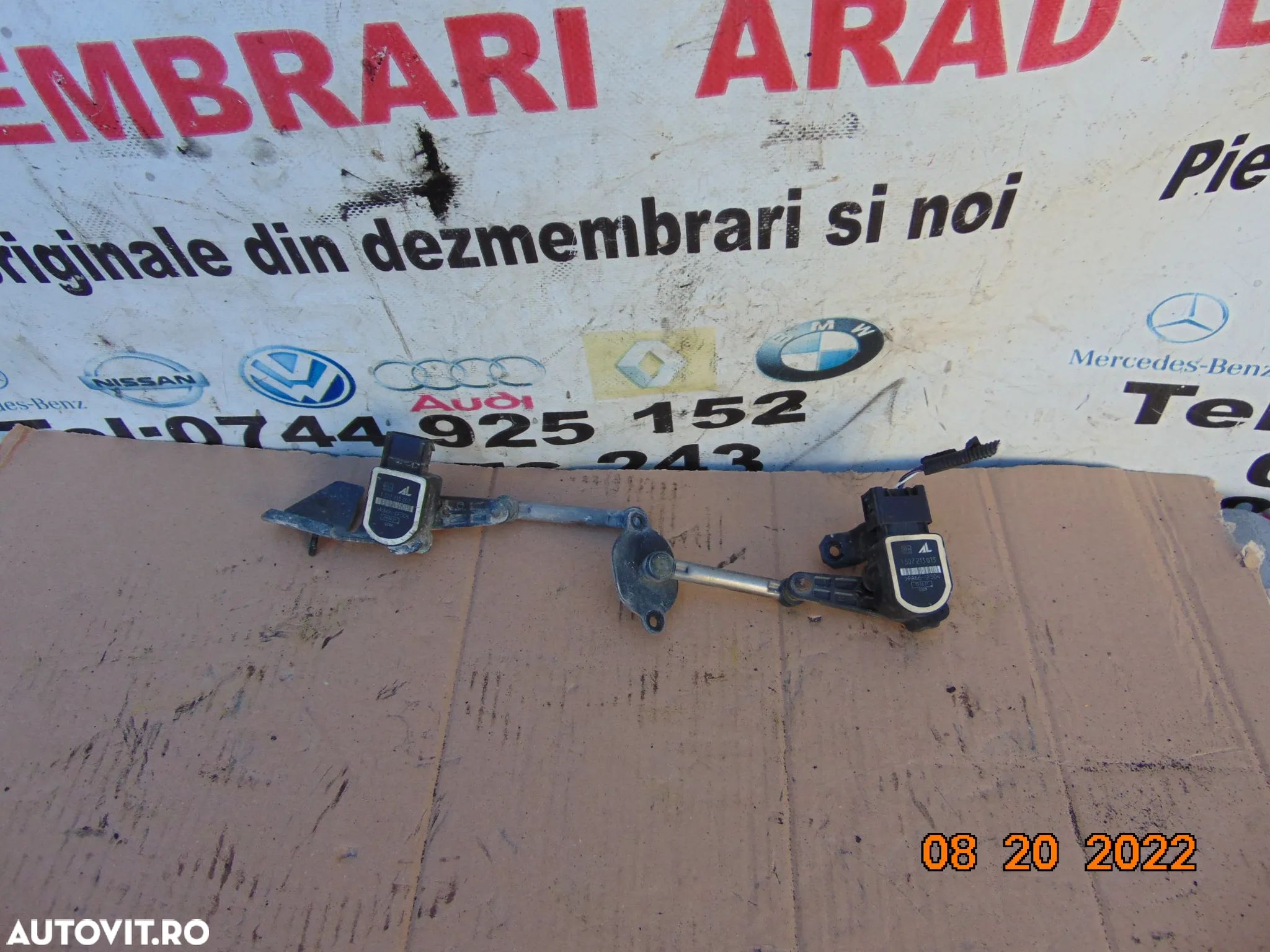 Senzor nivel faruri Alfa Romeo Stelvio  Peugeot 3008 senzor nivel faruri xenon - 1
