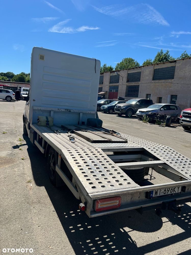 Mercedes-Benz Sprinter 319 - 13