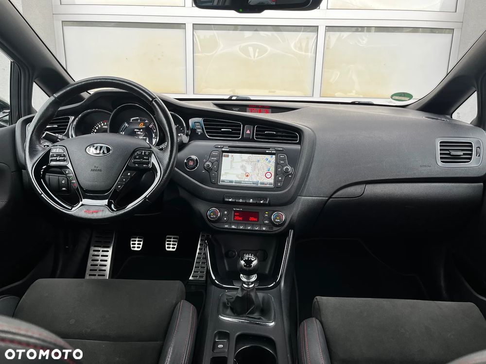 Kia Ceed Cee'd 1.6 T-GDI GT - 15