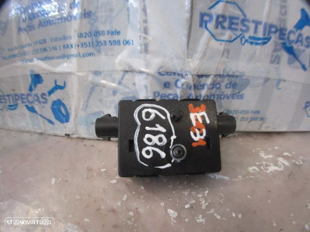 Modulo 918145302 BMW F20 2013 118D 143CV 5P CINZA Amplificador De Antena  BMW F20 2016 116D 115CV 3P PRETO - 2