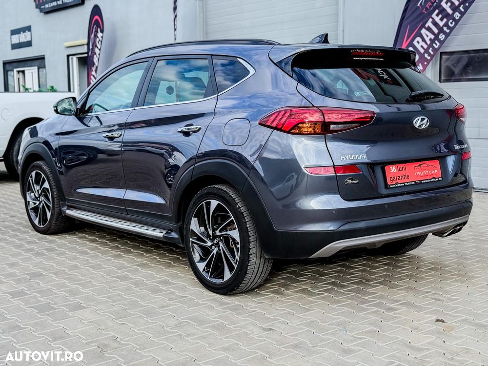Hyundai Tucson - 8