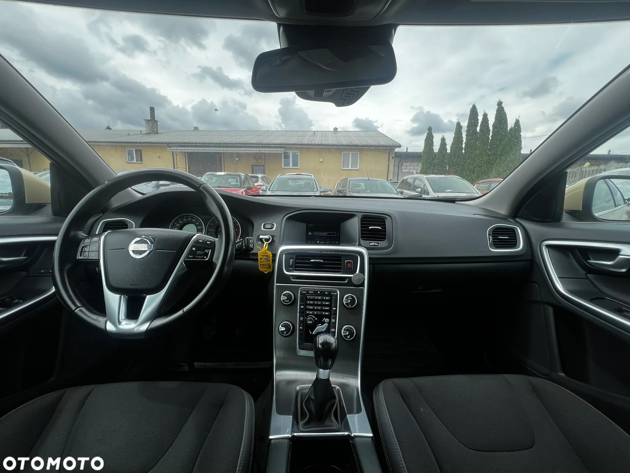 Volvo V60 DRIVe Momentum - 6