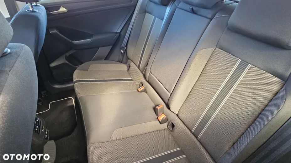 Volkswagen T-Roc 1.5 TSI GPF ACT Advance - 10