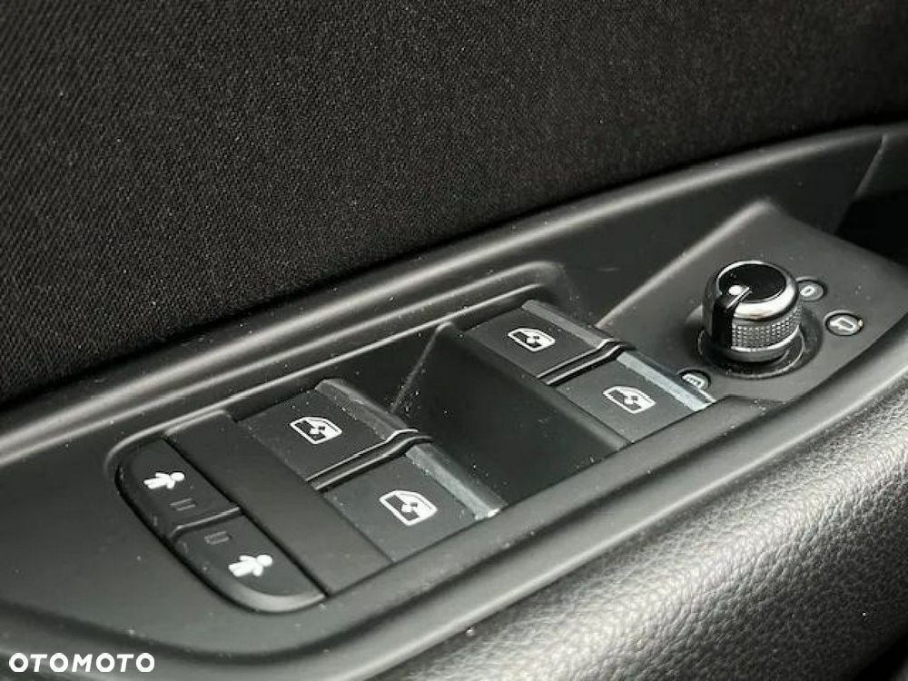 Audi A5 Sportback 2.0 TDI quattro S tronic - 35