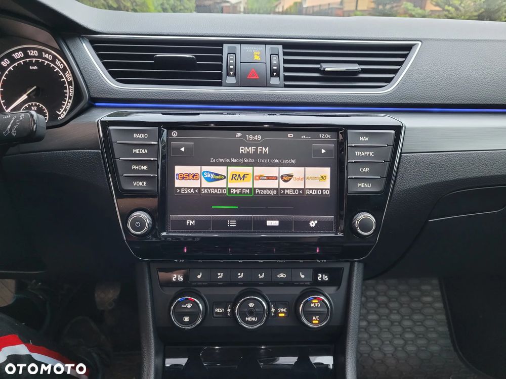 Skoda Superb 2.0 TDI Style - 13