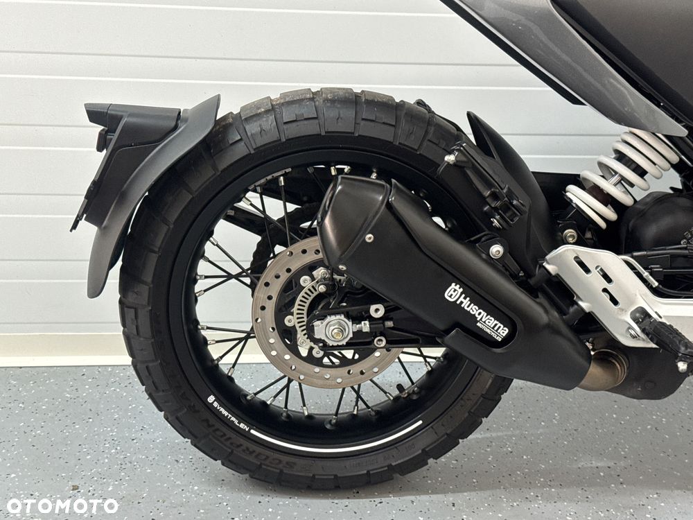 Husqvarna Svartpilen - 5