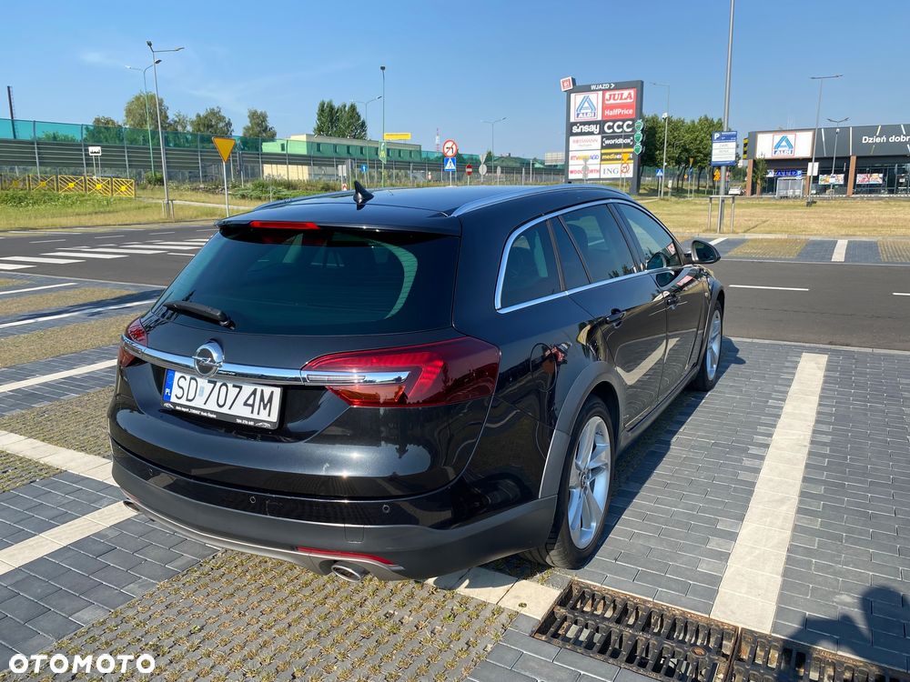 Opel Insignia 2.0 Bi Turbo CDTI 4x4 - 11