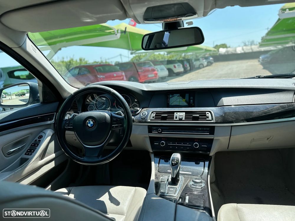 BMW 520 d Auto - 13