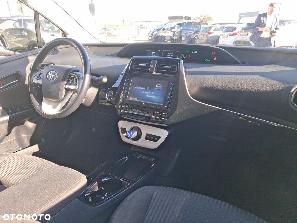 Toyota Prius Hybrid Comfort - 21