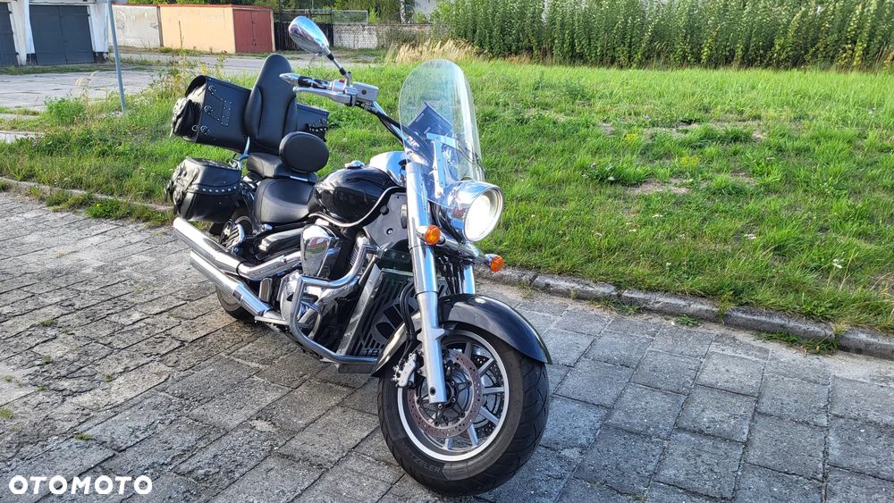 Suzuki Intruder - 2