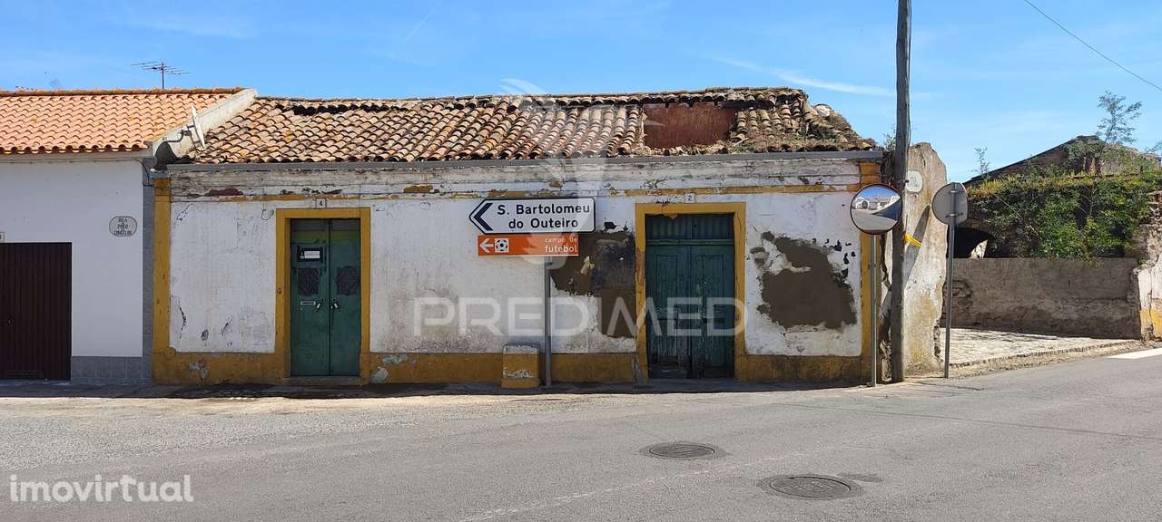 Moradia para recuperar - Grande imagem: 4/10