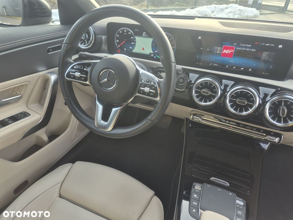 Mercedes-Benz CLA - 2