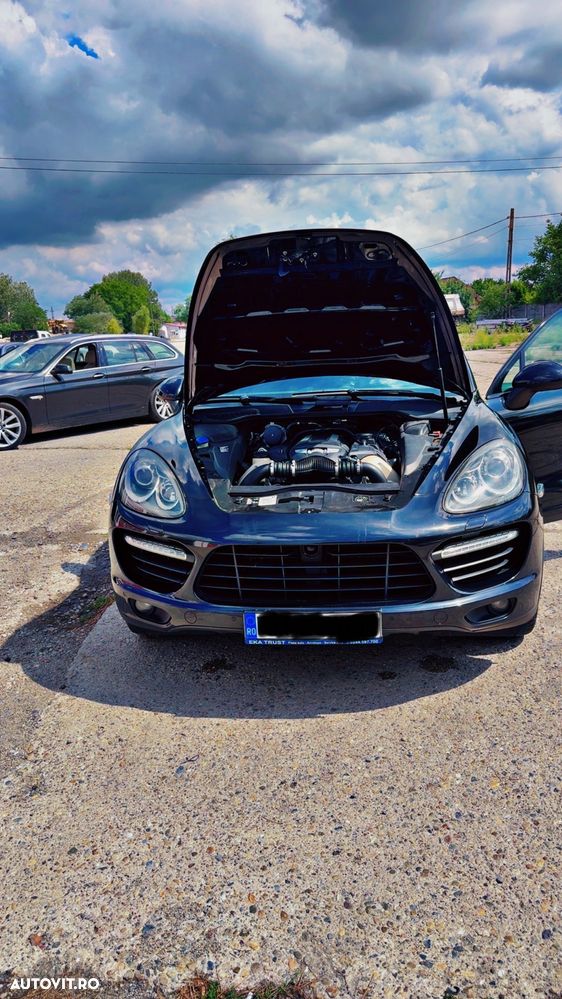 Porsche Cayenne 4.8 V8 Turbo S Tipronic - 24