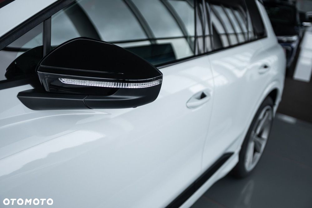 Audi Q4 e-tron 45 82kWh S Line - 8