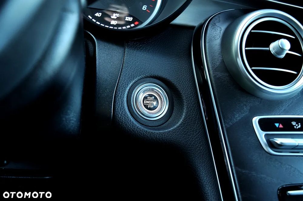 Mercedes-Benz GLC 220 d 4Matic 9G-TRONIC Edition Avantgarde - 31