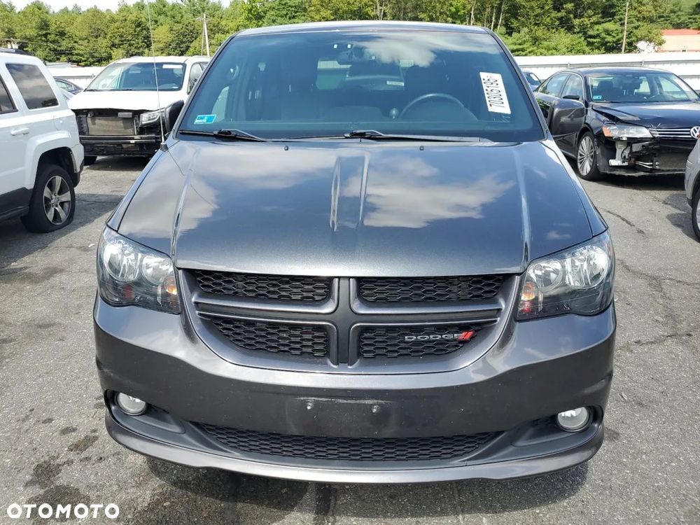 Dodge Grand Caravan 3.6 R/T - 2