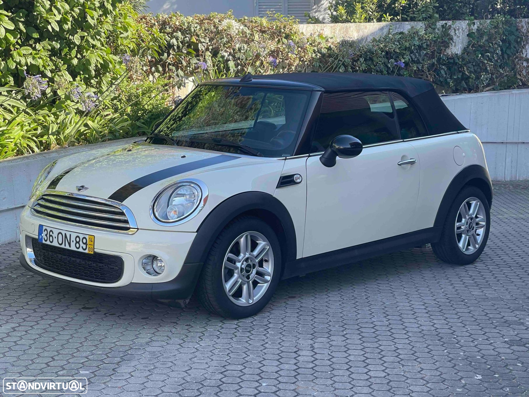 MINI Cabrio Cooper D - 9