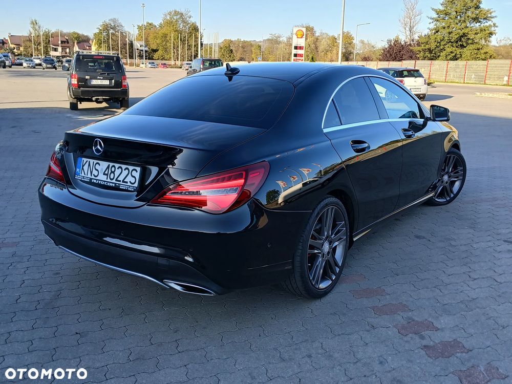 Mercedes-Benz CLA 200 7G-DCT AMG Line - 5