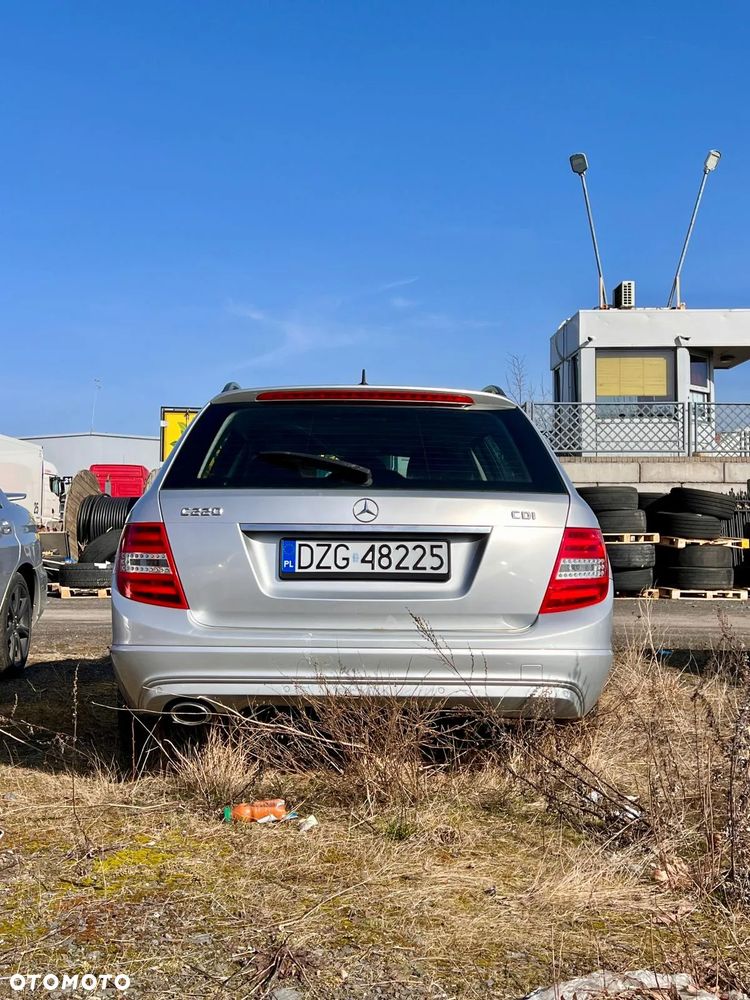 Mercedes-Benz Klasa C 220 CDI BlueEff 4-Matic Avantgarde - 7