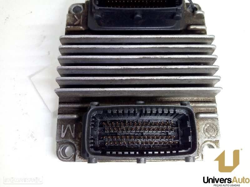 CENTRALINA MOTOR UCE OPEL CORSA C 2001 -09348429 - 1
