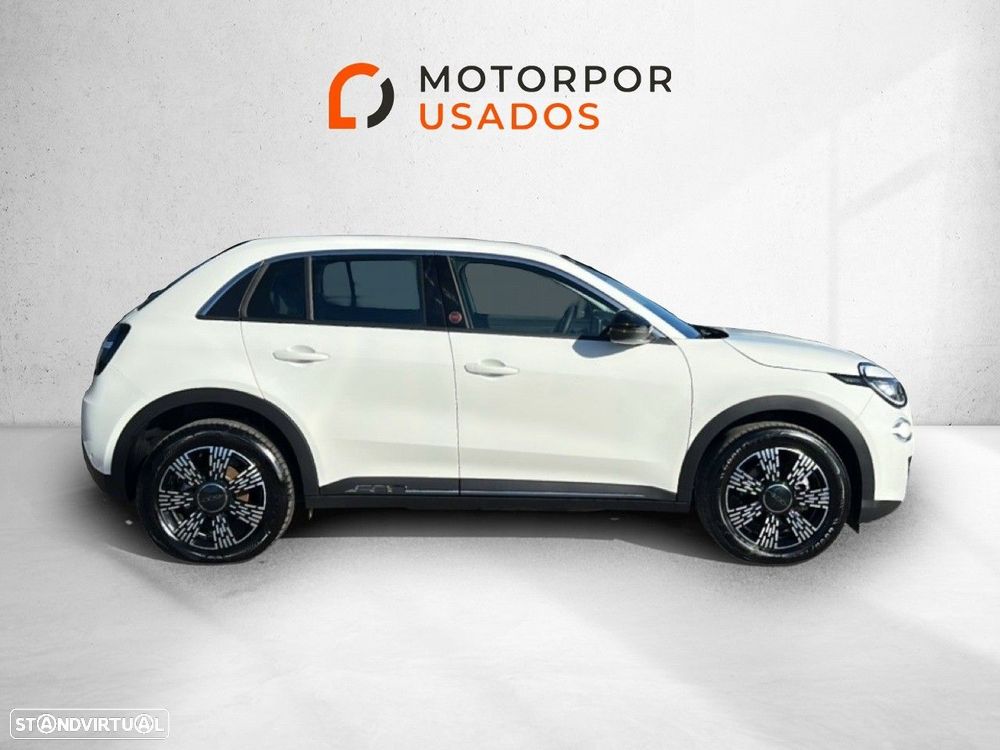 Fiat 600e 54 kWh (RED) - 4