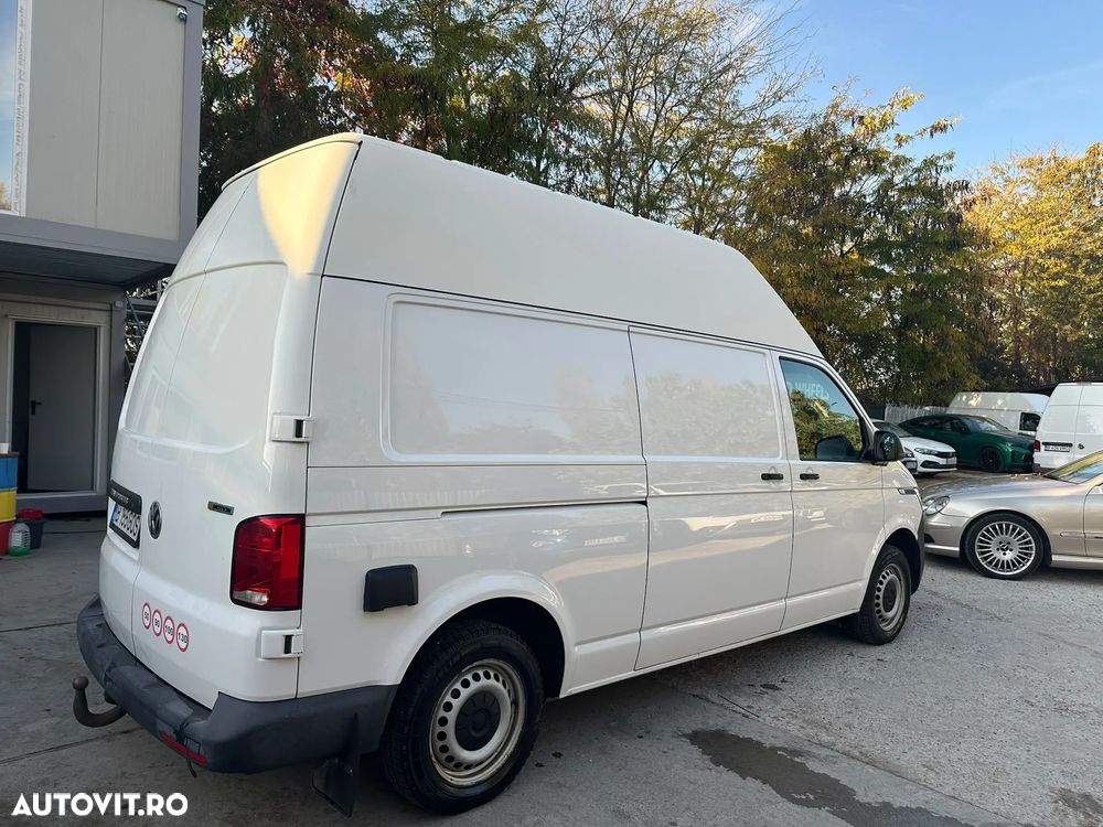 Volkswagen Transporter - 8