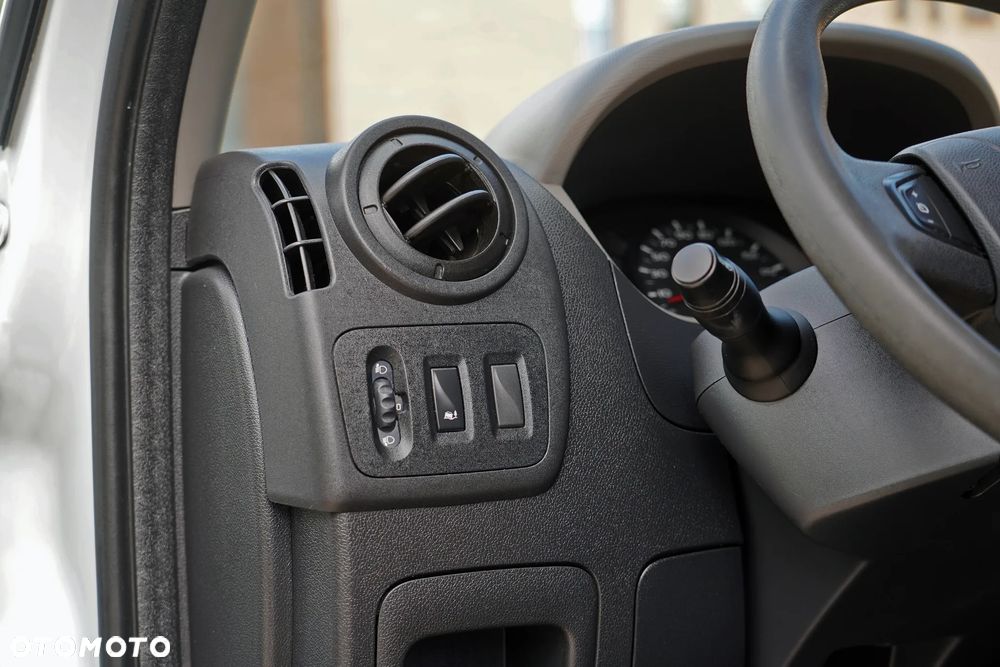 Renault Master - 10