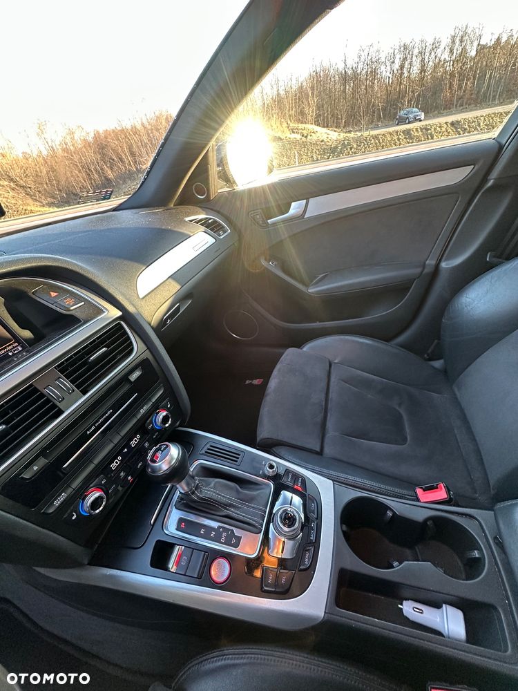 Audi S4 Limousine - 11