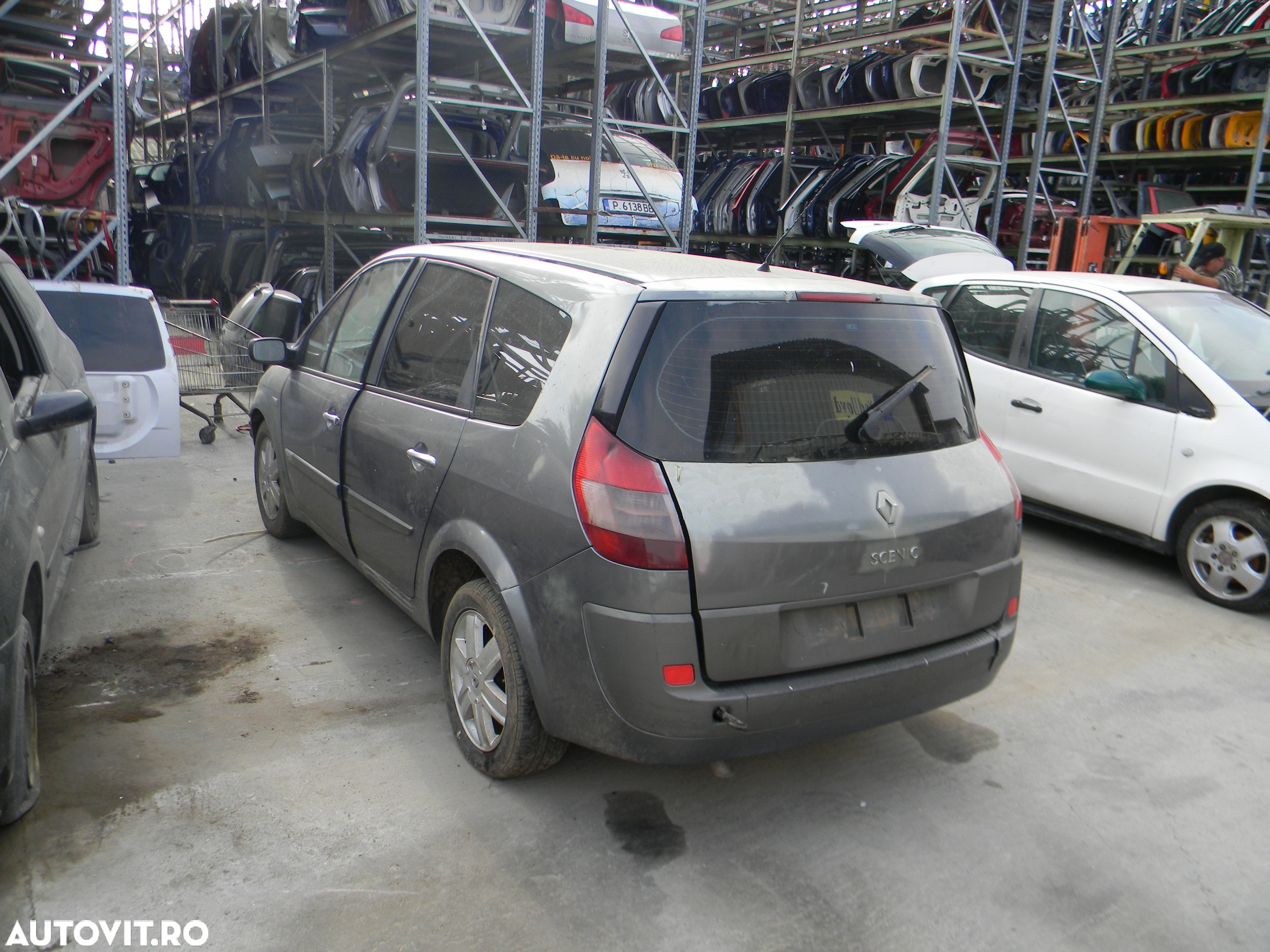 Dezmembrari  Renault GRAND SCENIC 2  2004  > 0000 1.9 dCi (JM0G, JM12 - 3