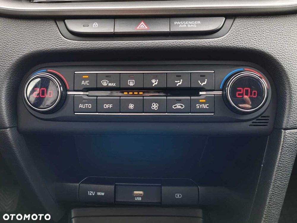 Kia Ceed 1.4 T-GDI L - 26