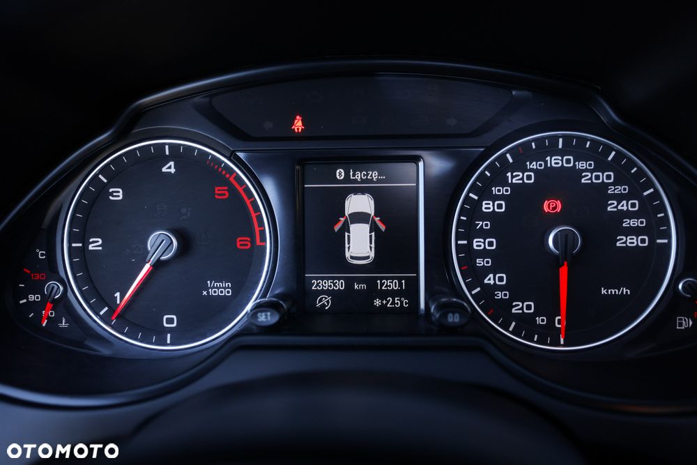 Audi Q5 2.0 TDI quattro - 34