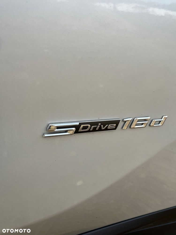 BMW X1 sDrive16d Sport Line - 14