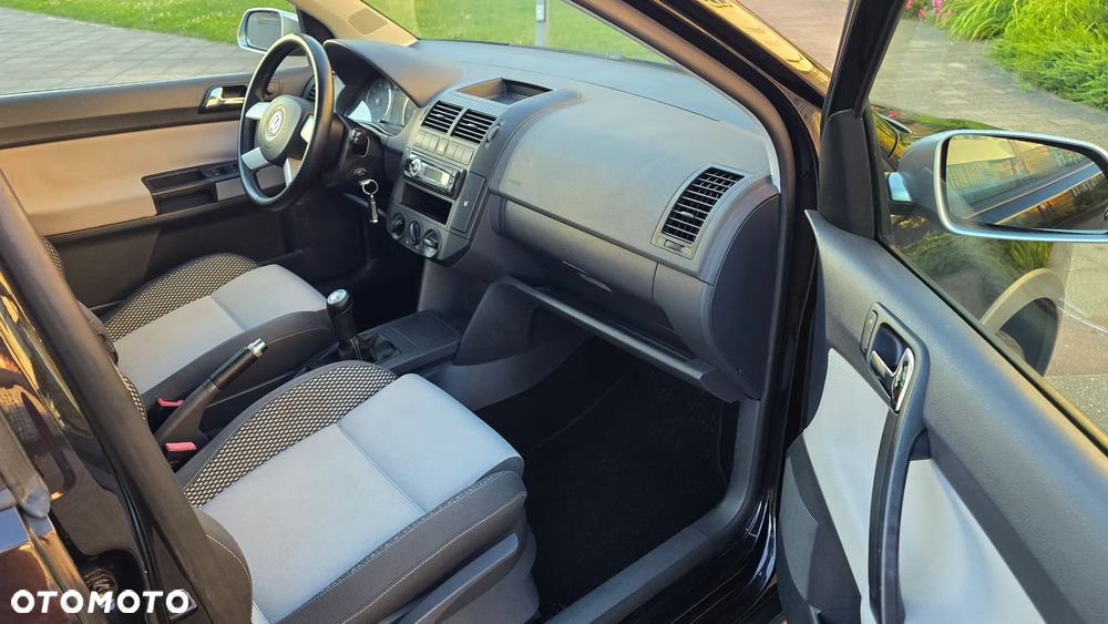 Volkswagen Polo Cross 1.4 16V - 11