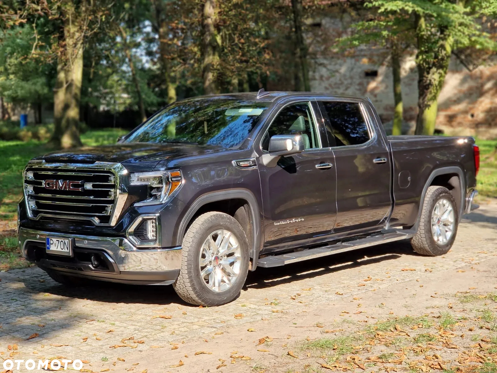 GMC Sierra - 4