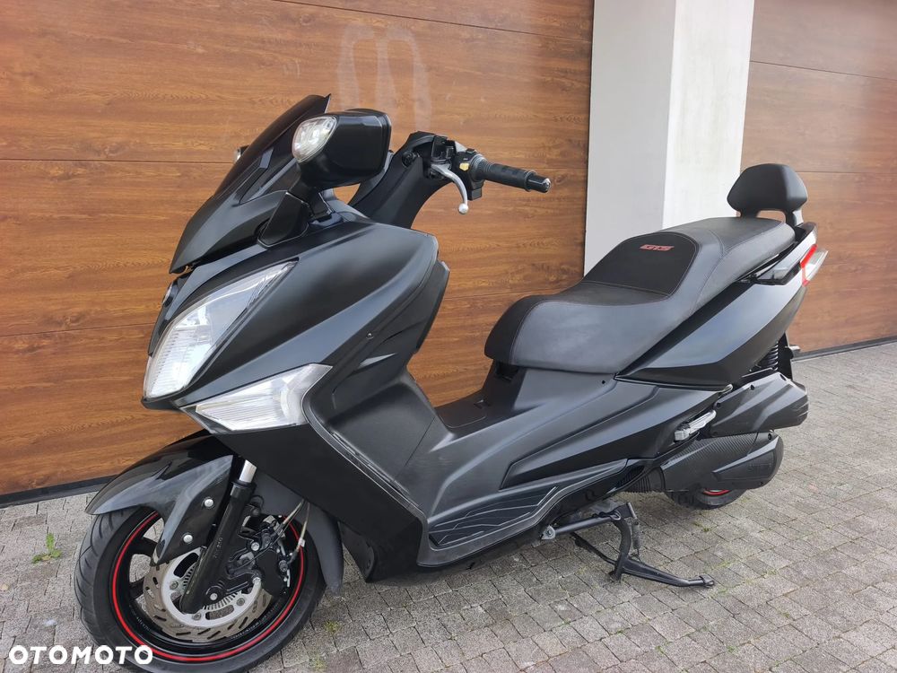 SYM GTS - 2